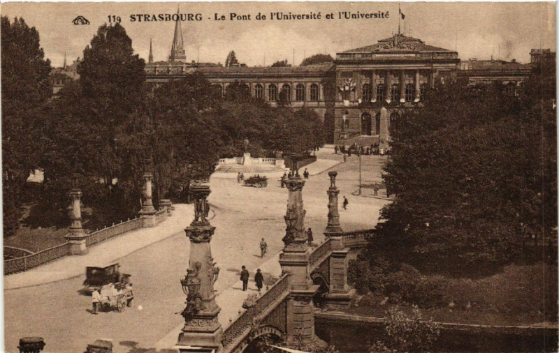 Carte postale ancienne Strassburg Le Pont de l'Univeriste