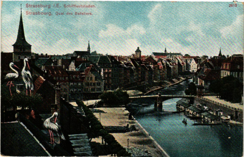 Carte postale ancienne Strassburg Quai des Bateliers