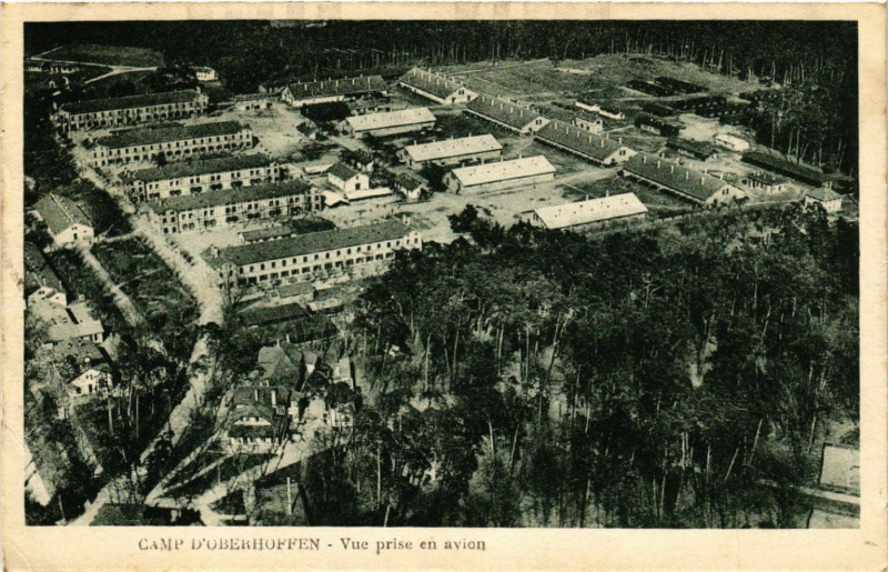 Carte postale ancienne Camp d'Oberhoffen Vue prise en avion à Hoffen