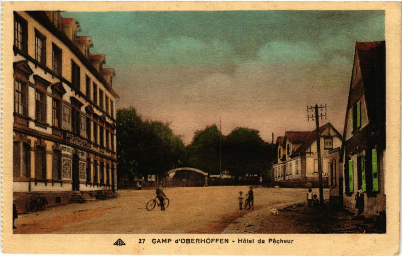 Carte postale ancienne Camp d'Oberhoffen Hotel du Pecheur à Hoffen
