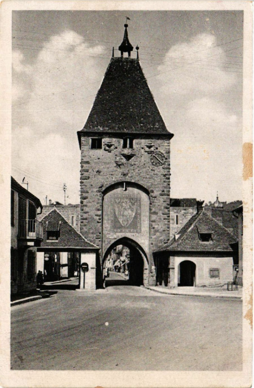 Carte postale ancienne Mutzig - MUTZIGer Tor à Mutzig