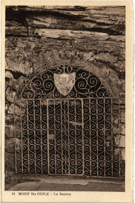 Carte postale ancienne Mont Sainte-Odilien - La Source