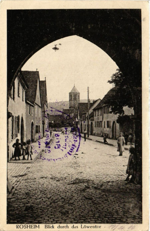 Carte postale ancienne Rosheim - Blick durch das Lowentor à Rosheim