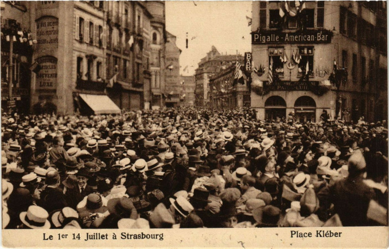 Carte postale ancienne Place Kleber