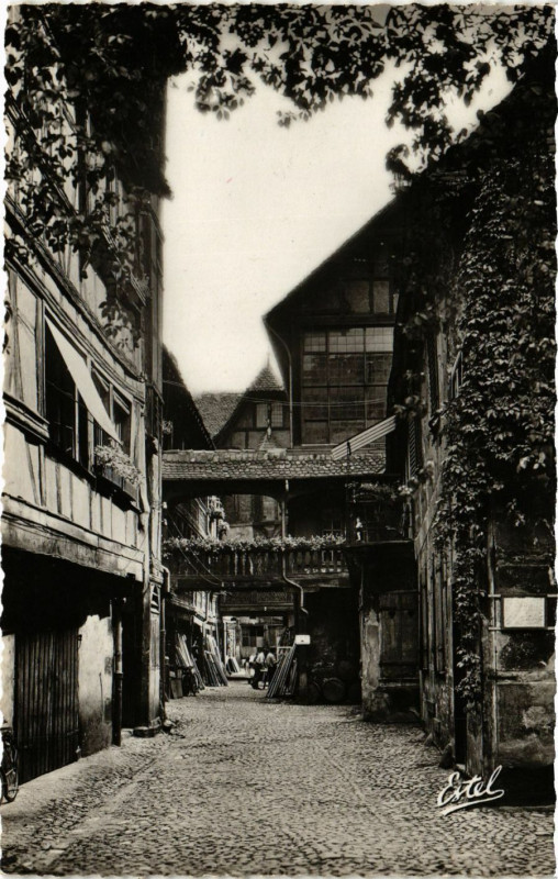 Carte postale ancienne Strassbourg - Hotel du Corbeau