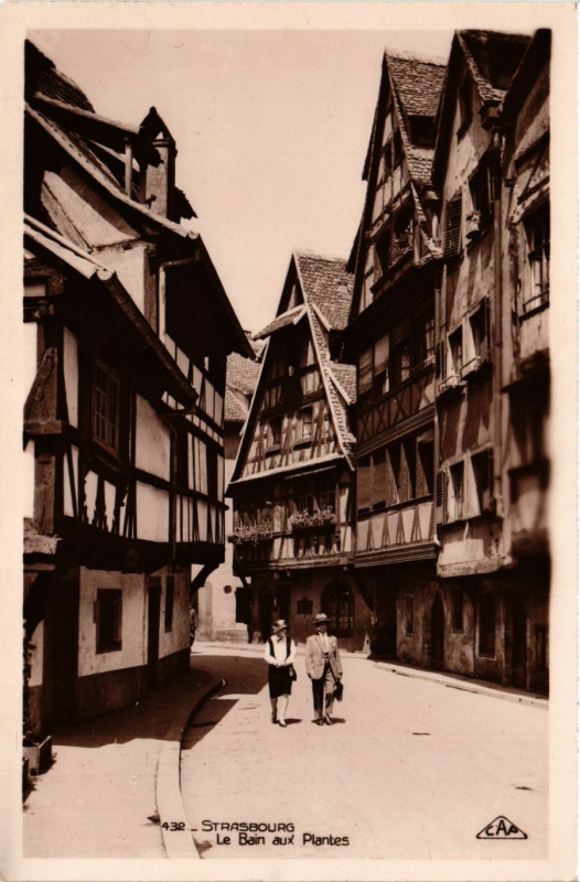 Carte postale ancienne Strassbourg - Le Bain aux Plantes