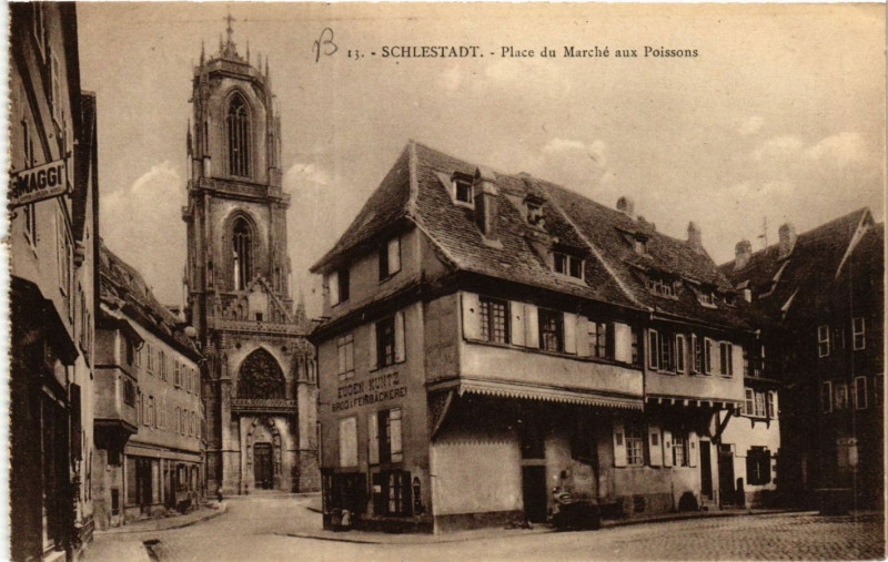 Carte postale ancienne Schlestadt - Place du Marché aux Poissons