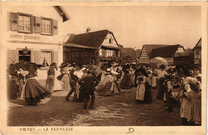 Carte postale ancienne Hoeldt - La Kermesse