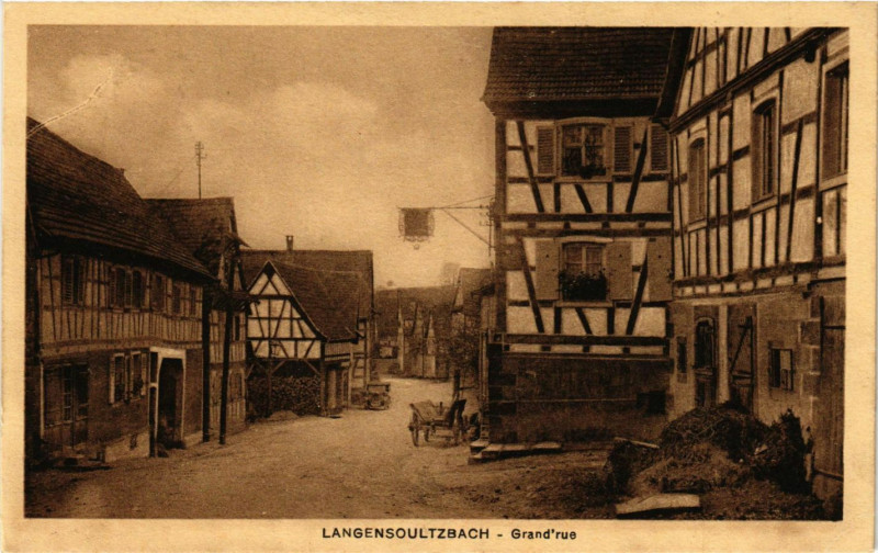Carte postale ancienne Langensoultzbach - Grand Rue à Langensoultzbach