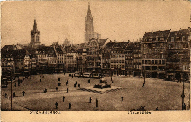 Carte postale ancienne Strasbourg - Place Kleber à Strasbourg