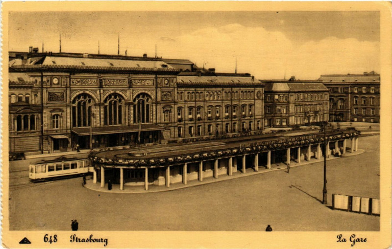 Carte postale ancienne Strasbourg - La Gare à Strasbourg