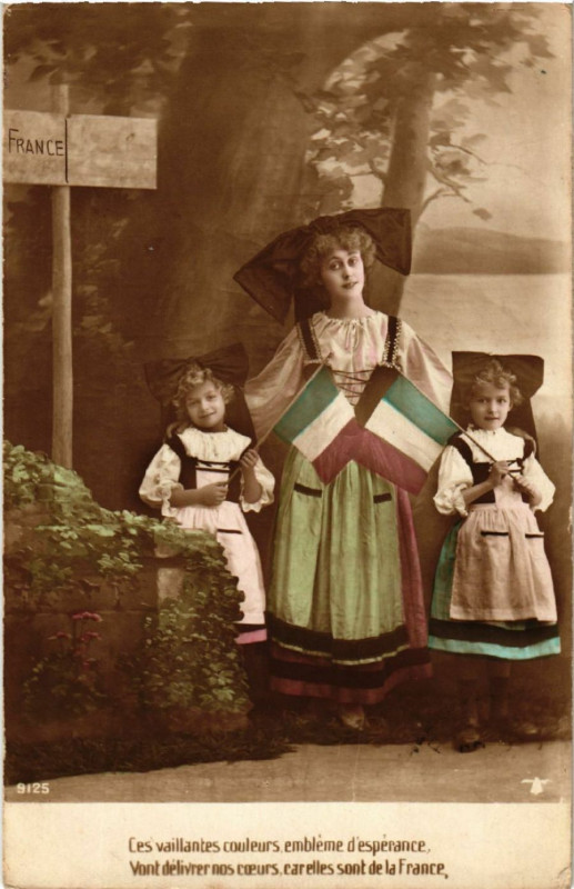 Carte postale ancienne Ces vaillantes couleurs embleme d'esperance