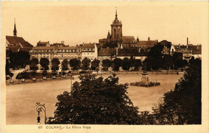 Carte postale ancienne Colmar - La Place Rapp à Colmar
