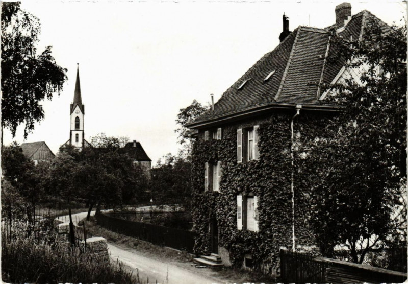 Carte postale ancienne Gunsbach - Maison du Docteur Schweitzer à Gunsbach
