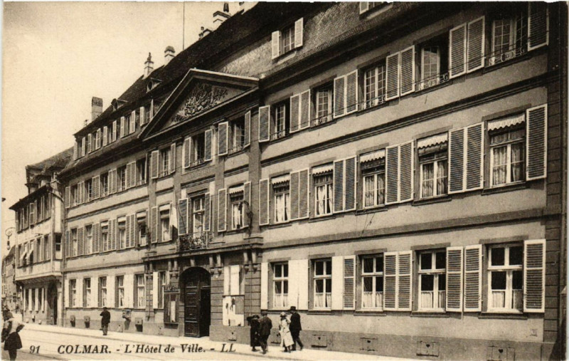 Carte postale ancienne Colmar - L'Hotel de Ville à Colmar