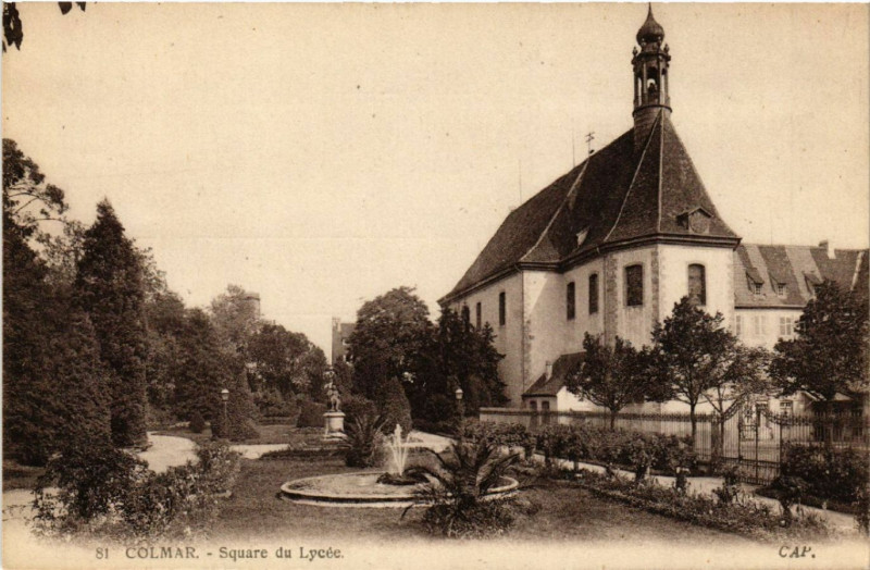 Carte postale ancienne Colmar - Square du Lycée à Colmar