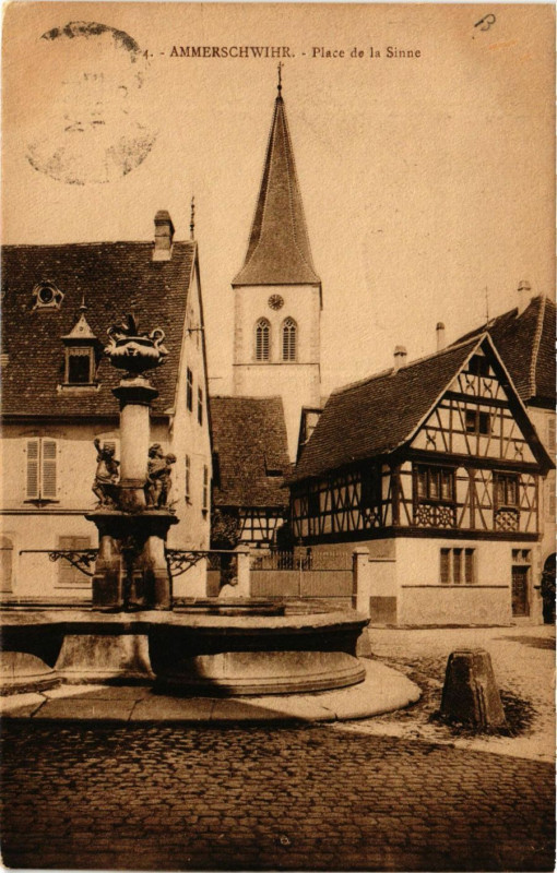 Carte postale ancienne Ammerschwihr - Place de la Sinne à Ammerschwihr