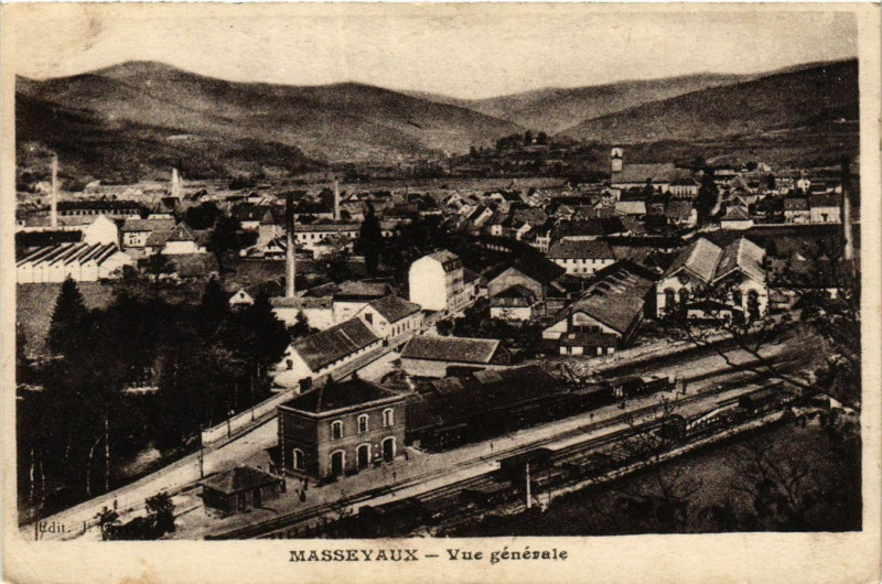 Carte postale ancienne Massevaux - Vue générale