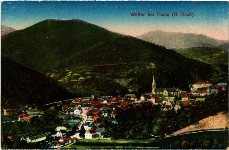 Carte postale ancienne Weiler b. Thann - Panorama - Vue générale à Thann