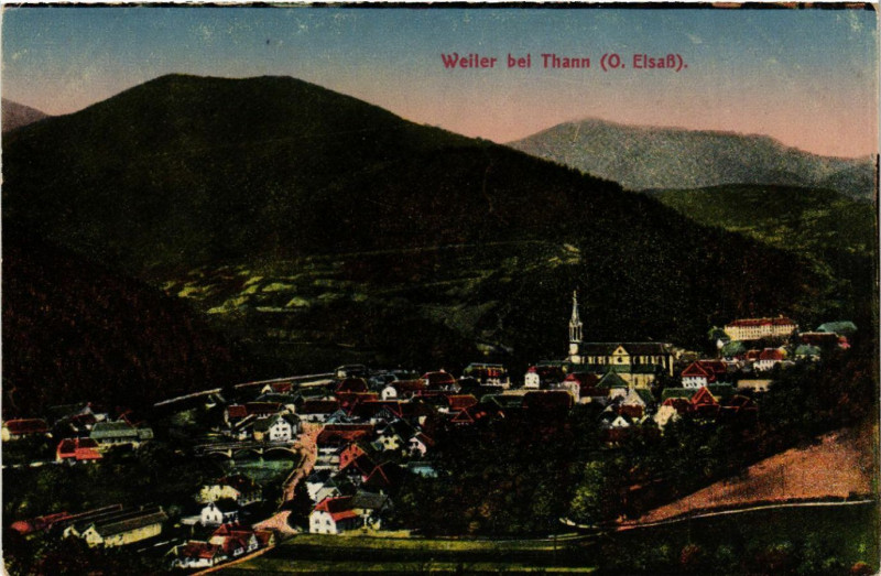 Carte postale ancienne Weiler b. Thann - Panorama - Vue générale à Thann
