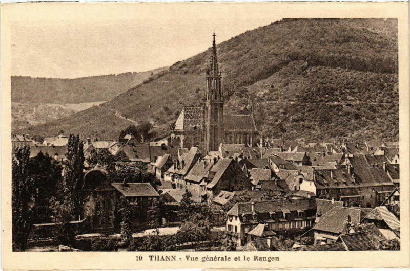 Carte postale ancienne Thann - Vue générale et le Rangen à Thann