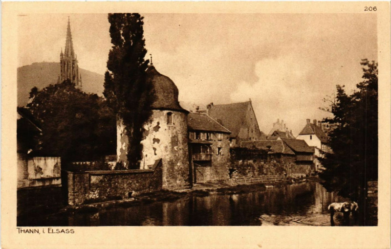 Carte postale ancienne Thann - Scene à Thann
