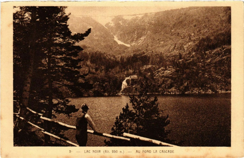 Carte postale ancienne Schwarzer See - Lac Noir - Au Fond La Cascade