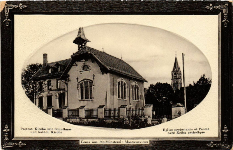 Carte postale ancienne Altmunsterol - Montreux-Vieux - Eglise - l'Ecole à Montreux-Vieux