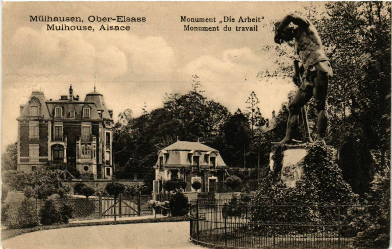 Carte postale ancienne Mulhausen Mulhouse Monument du Travail Monument Die Arbeit à Mulhouse