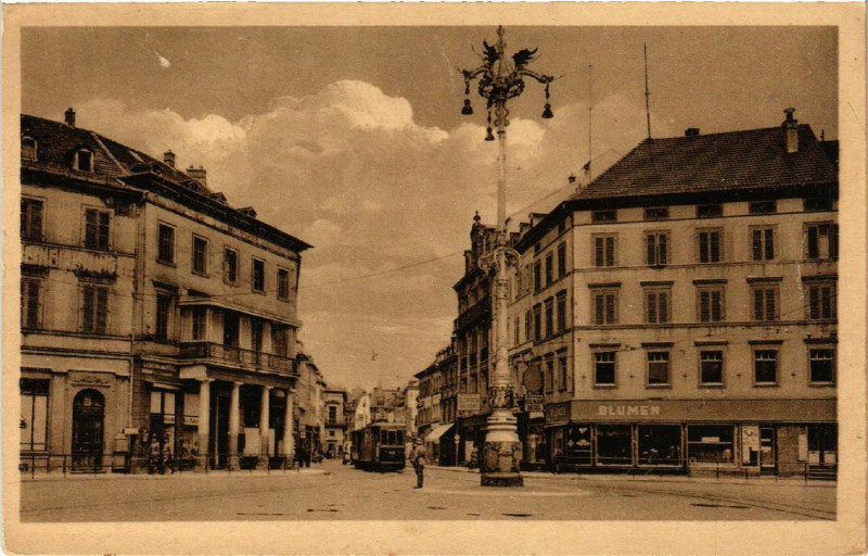Carte postale ancienne Mulhausen - Mulhouse - Hermann Goring-Platz à Mulhouse