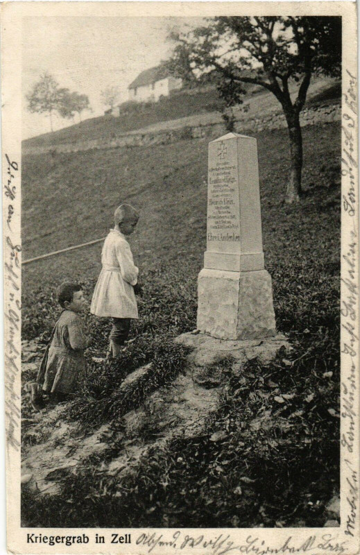 Carte postale ancienne Kriegergrab in Zell