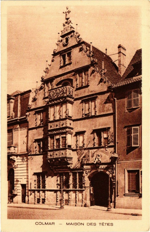 Carte postale ancienne Colmar - Maison des Tetes à Colmar