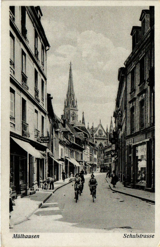 Carte postale ancienne Mulhausen - Schulstrasse