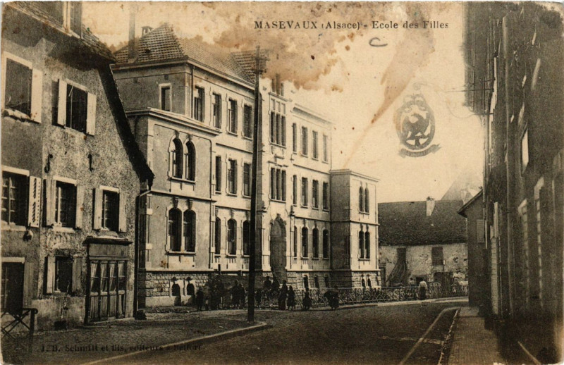 Carte postale ancienne Masevaux - Ecole des Filles