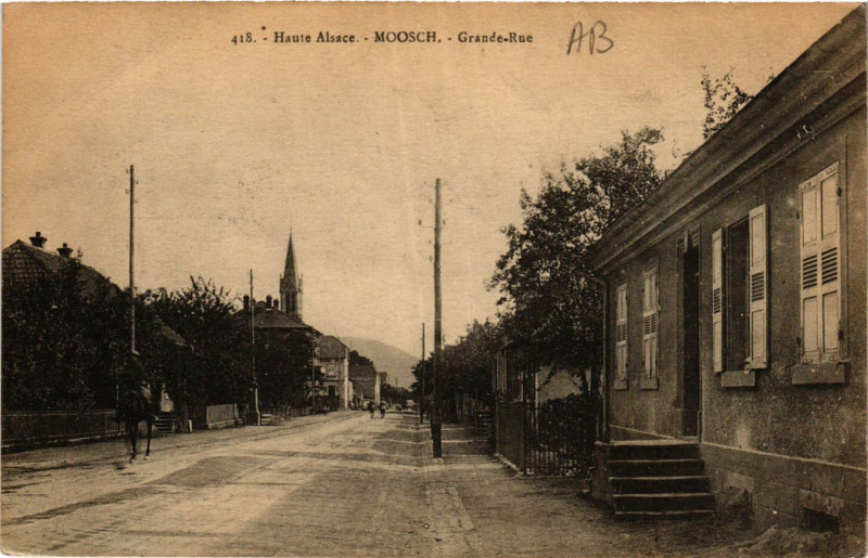 Carte postale ancienne Haute-Alsace - Moosch - Grande-Rue à Moosch