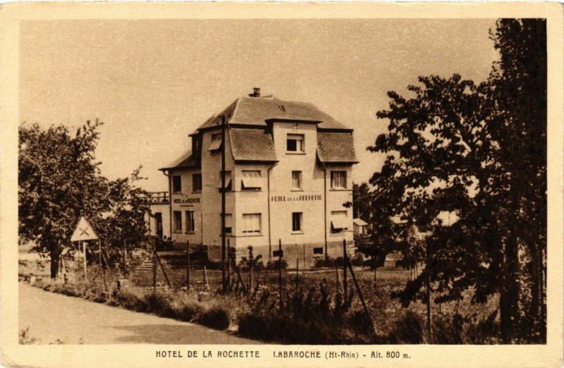 Carte postale ancienne Souvenir de Thann (Haut-Rhin) Restaurant de la Gare Propr... à Thann
