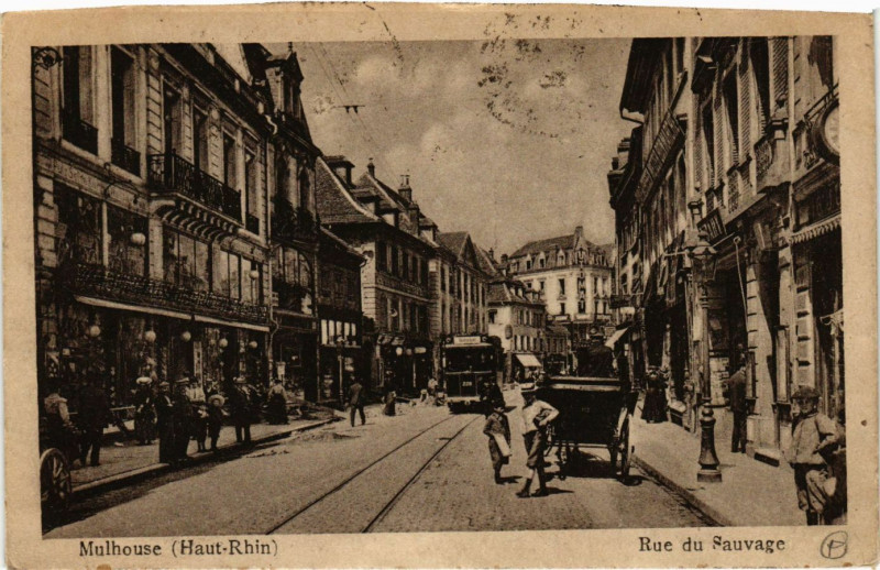Carte postale ancienne Mulhouse (Haut-Rhin) - Rue du Sauvage à Mulhouse
