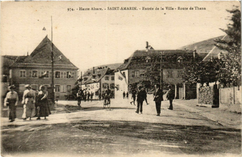 Carte postale ancienne Haute Alsace - Saint-Amarin - Entrée de la Ville - Route de Thann à Saint-Amarin