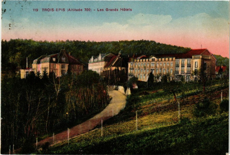 Carte postale ancienne Trois-Epis (alt. 700) - Les Grands Hotels
