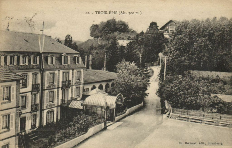 Carte postale ancienne Trois-Epis