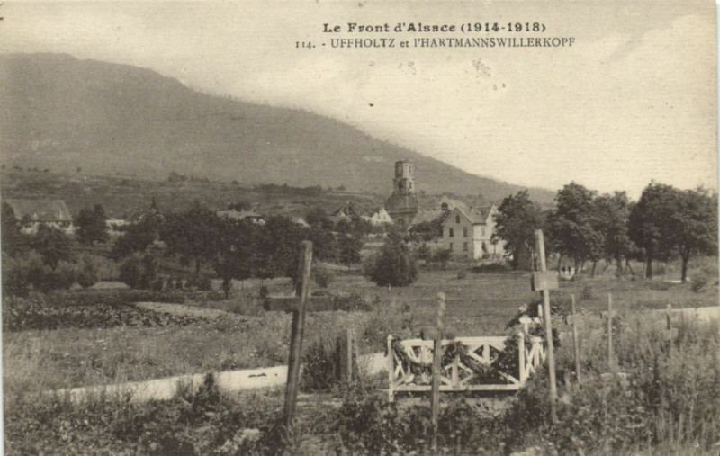 Carte postale ancienne Front d'Alsace (1914-1918) Uffholtz et l'Hartmannswiller Kopf à Uffholtz