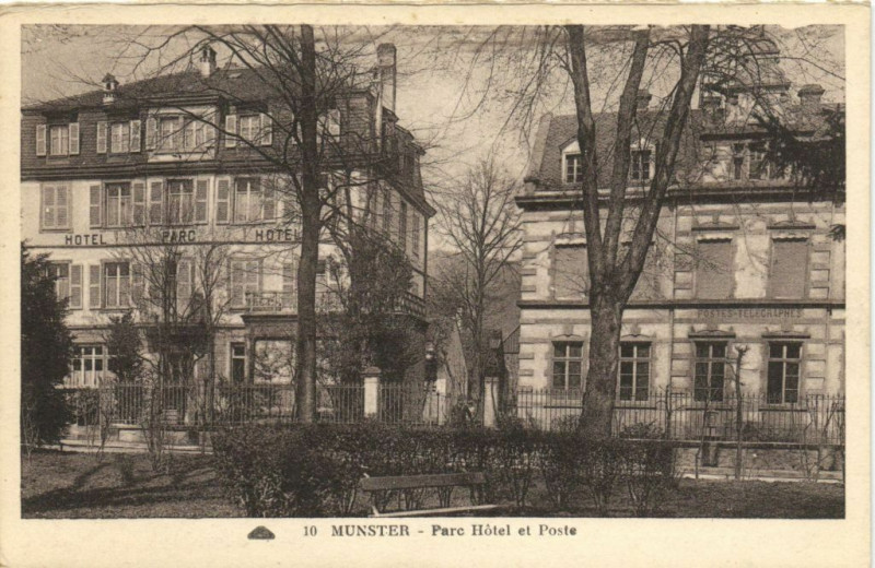Carte postale ancienne Munster - Parc Hotel et Poste à Munster