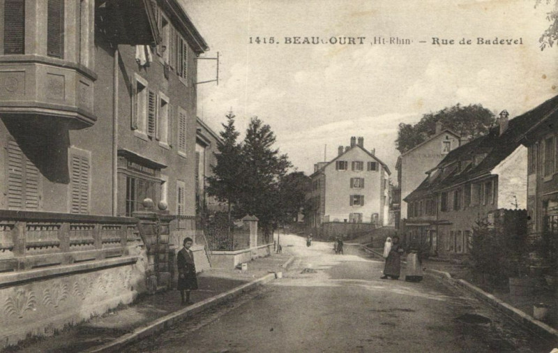 Carte postale ancienne Beau-Ourt - Ht-Rhin - Rue de Badevel