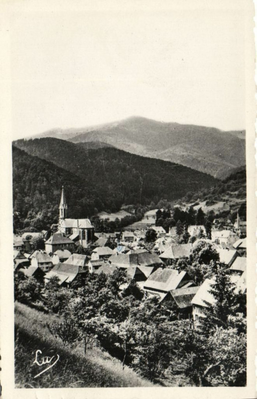 Carte postale ancienne Willer- sur-Thue (Haut-Rhin) vue générale à Willer