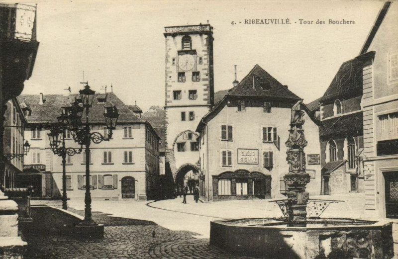 Carte postale ancienne Ribeauville - Tour des Bouchers à Ribeauvillé