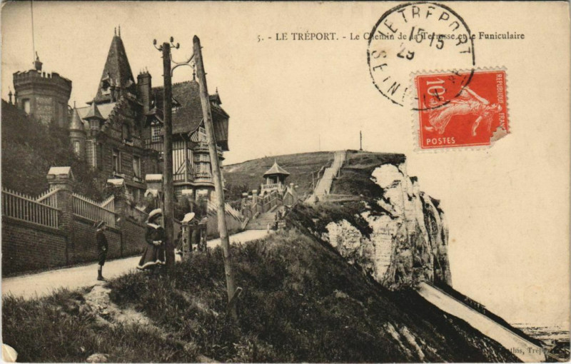 Carte postale ancienne Le Treport Le Chemin