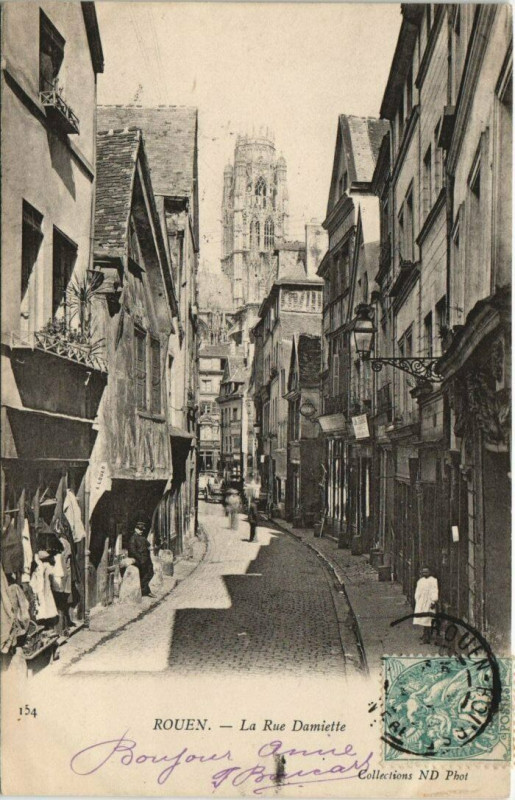 Carte postale ancienne Rouen La Rue Damiette à Rouen