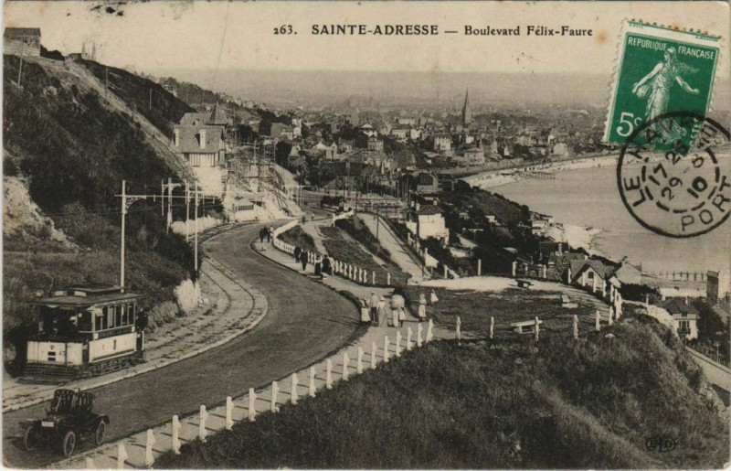 Carte postale ancienne Sainte-Adresse Boulevard Félix Faure à Sainte-Adresse