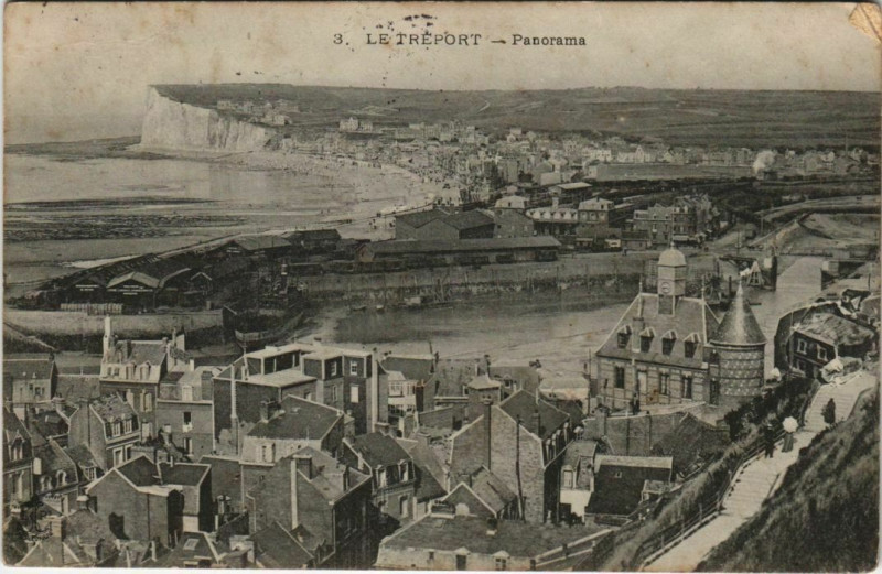 Carte postale ancienne Le Treport Panorama