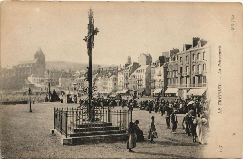 Carte postale ancienne Le Treport Le Poissonnerie